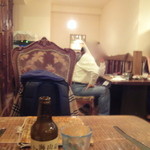 東白庵かりべ - 二人用テーブル席から