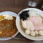 ヌードル＆スパイスカレー 今日の1番 - 