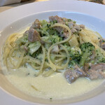 cucinetta girasole - 地鶏とブロッコリーのクリームソース