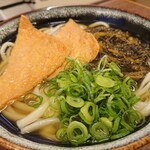 Ichiroku Udon - ・辛し高菜うどん 451円 ＋ きつね 99円