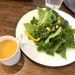 CAFE やいち - ランチセットのサラダ・スープ