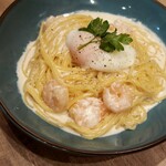 DINING CAFE LIBEL - 同行者の……★小海老とタラコのクリームソース(温玉添え)