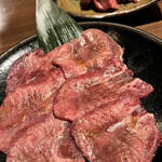 炭焼肉 石田屋。 - 