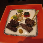 Beni Suzume - 静岡牛の串焼き
