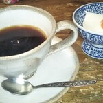 喫茶 あじさい - 追加２００円の珈琲とミニデザート