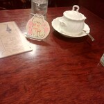 シティーライト - テーブル。