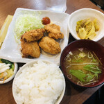家庭料理居酒屋 よってって - ♪アジアン風唐揚げ¥500