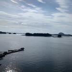 ホテル竜宮 - 天草の海（左端はホテル前の桟橋）