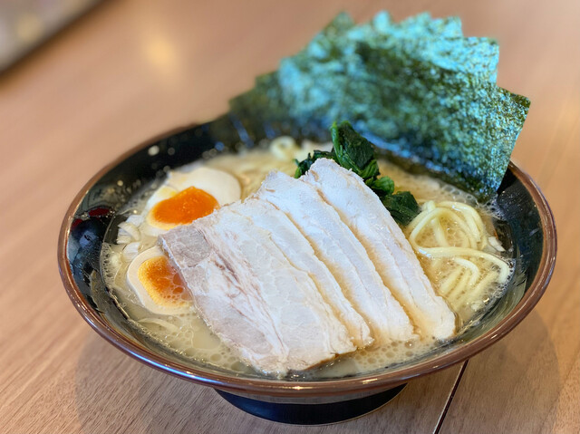 Yokohama Iekei Ramen Makuriya Inazawa Ten