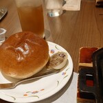 ハングリータイガー - セットのパン