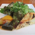 街角グラス - ランチのサラダ(１回目)