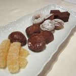 フレンチ サクラ - お茶菓子