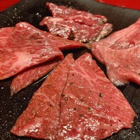 焼肉 綾小路 - 