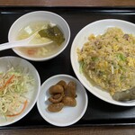 華龍飯店 - チャーシュー炒飯です。（2022年６月）