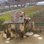 さんぽ道 - 二階から見た風景