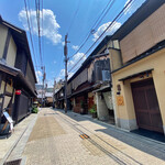 ぎおん徳屋 - 祇園花見小路の風景