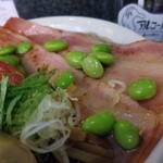 塩そば専門店 桑ばら - 丸ごとトマトの冷やしそば