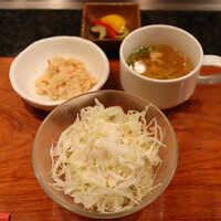 ステーキハウス 大和 - ランチセットのサラダ･スープ･おから･漬物