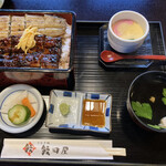 うなぎ処鰻田屋 - 鰻田屋白蒲重（大盛り）／3710円