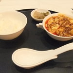 スーツァン・レストラン陳 - 陳健一麻婆豆腐御膳