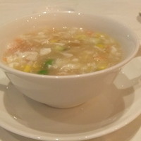 スーツァン・レストラン陳 渋谷店 - カニ肉入りふかひれスープ
