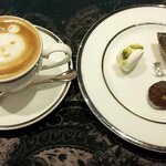 SALONE 2007 - マキアートと小菓子（2022.5）