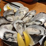 魚とワインはなたれThe Fishand Oysters - 