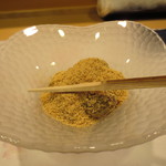 新ばし 星野 - デザートのわらび餅。やはりf出来たては美味しいですね。