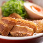 らぁ～めん京 - 料理写真:とろ旨チャーシューメン