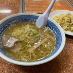 Suiryuukaku - 半チャラーメン