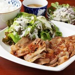 Hakone Bootea - 甘辛い自家製たれが和豚もち豚リブロースと相性の良い『しょうが焼定食』