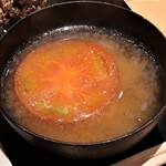 銀座 稲葉 - トマトのお味噌汁