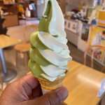 赤城山観光総合案内所 新坂平売店 - 