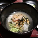 銀座 稲葉 - 出汁をかけた鯛茶漬け