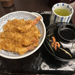 神田まつや - かき揚げ天丼全景です