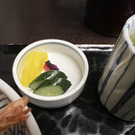 神田まつや - お漬物です