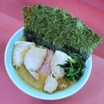 家系ラーメン 沼津家 - 