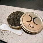 西麻布 焼肉 X - キャビアがぎっしり。