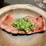 西麻布 焼肉 X - ハラミのチミチュリソース、これがうまい