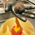 西麻布 焼肉 X - おっとここで丸ごとトリュフ！？？？