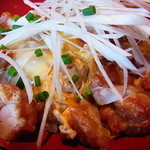 若竹 - 鶏唐親子丼は生姜風味の割り下の味が新鮮な感じ