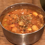 SPICY CURRY 魯珈 - 