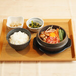Yukgaejang (rice: white rice or 15-grain rice/2 kinds of namul)