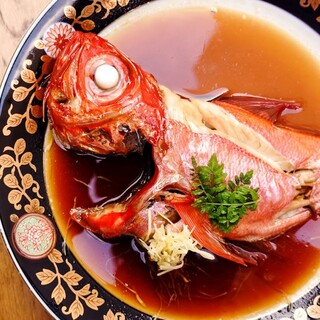 旬の食材が主役の季節料理の和食店。