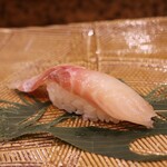 にぎり鮨 一五〇 - 梅雨イサキ