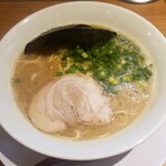 がっとん - ラーメン　780円