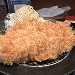 Hanasaki Tonkatsu Suehiro - 厚切りロースカツ　200g 1400円