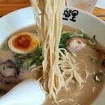 悠瑠里 - 細麺。