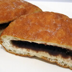 ベーカリーカフェ タンタアンナ - こしあんドーナツ150円