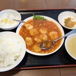 梅蘭 - ランチ･エビチリソースセット　1.080円